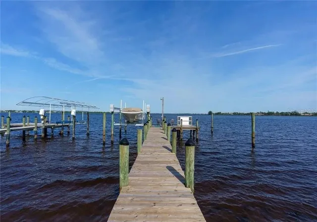 Photo 3 of Land for sale at 2520 Riverside Dr E, Bradenton, FL 34208 | MLS# A4682356 | Listing updated on 2026-08-10