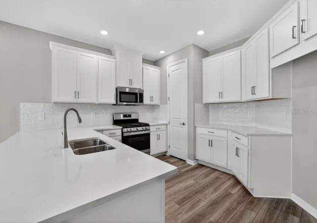 Photo 4 of Single family home for sale at 13419 Commons Ave, Parrish, FL 34219 | MLS# TB8475767 | Listing updated on 2026-10-26