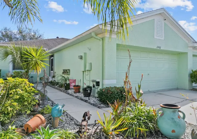 Homes for sale in Riverview, FL | 11466 Captiva Kay Dr, Riverview, FL 33569 | MLS# TB8475775