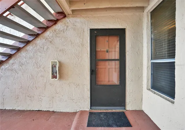 2nd image of 540 Orange Dr, ALTAMONTE SPRINGS, FL 32701