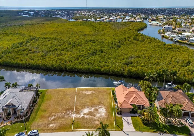 12th image of 3731 Candia Dr, Punta Gorda, FL 33950 | MLS# C7521898