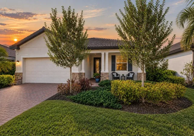 Single family home for sale at 19393 Cruise Dr, VENICE, FL 34292 | MLS# A4682391