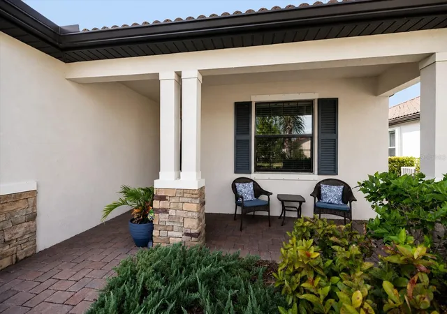 Photo 2 of Single family home for sale at 19393 Cruise Dr, Venice, FL 34292 | MLS# A4682391 | Listing updated on 2026-09-21