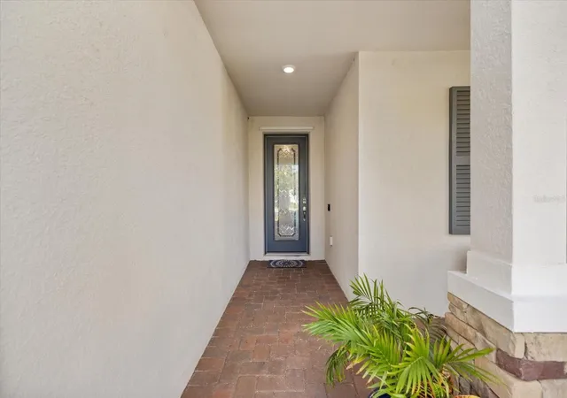 Photo 3 of Single family home for sale at 19393 Cruise Dr, Venice, FL 34292 | MLS# A4682391 | Listing updated on 2026-09-21