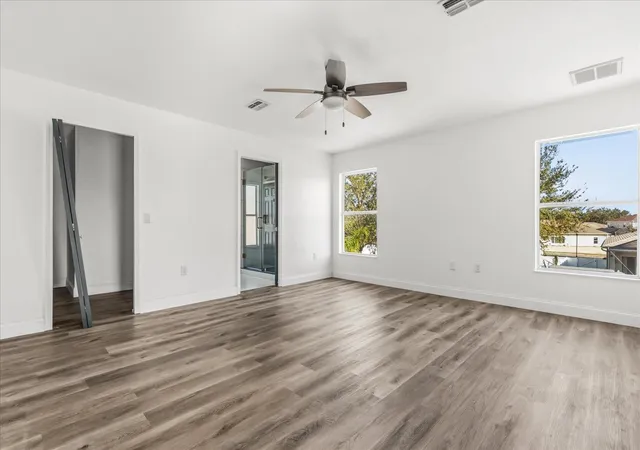 4th image of 15663 Durango Cir, Brooksville, FL 34604 | MLS# S5143805