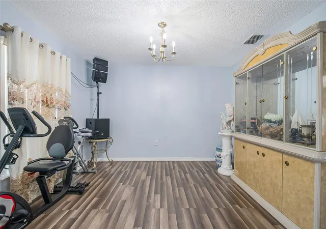 Photo 3 of Single family home for sale at 6 Alicante Ct, Kissimmee, FL 34758 | MLS# O6382339 | Listing updated on 2026-08-21