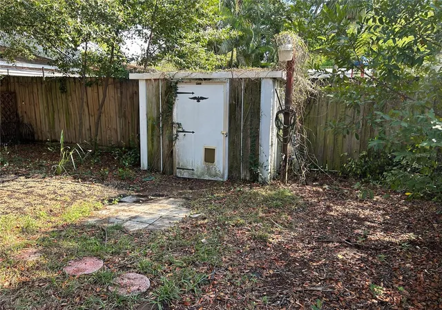 34th image of 515 S Matanzas Ave, Tampa, FL 33609 | MLS# TB8476055