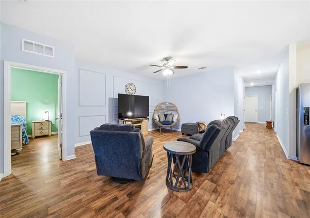 Photo 4 of Single family home for sale at 1151 Lycaste Dr, Davenport, FL 33837 | MLS# O6382354 | Listing updated on 2026-10-06