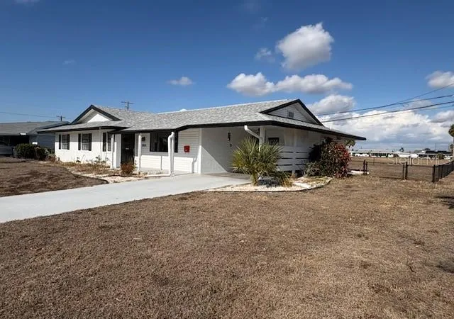 2nd image of 1021 Augusta Dr, Sun City Center, FL 33573 | MLS# TB8476104