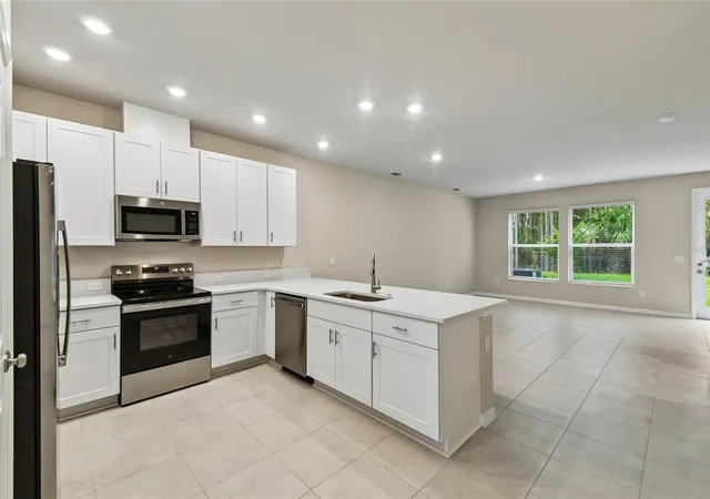 Photo 2 of Sale Pending at 1125 Wild Crst Ln, Daytona Beach, FL 32117 | MLS# TB8476153 | Listing updated on 2026-09-28