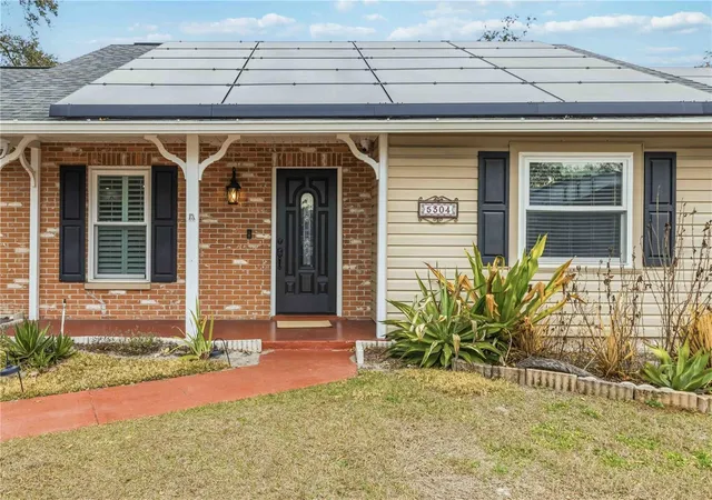 1st image of 5304 Rosecrest Cir, Tampa, FL 33617 | MLS# TB8476198