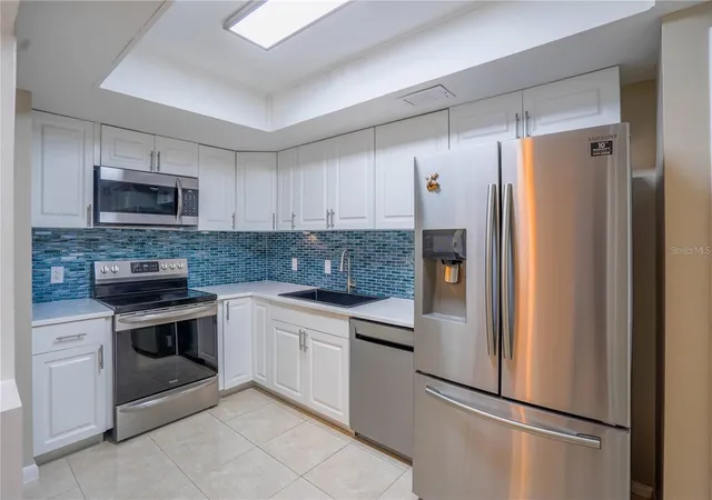 Photo 2 of Condo for sale at 7100 Sunshine Skyway Ln S #201, Saint Petersburg, FL 33711 | MLS# W7883022 | Listing updated on 2026-05-14