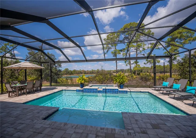 3rd image of 19879 Bridgetown Loop, Venice, FL 34293 | MLS# N6142953