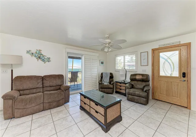 5th image of 872 North Shore Dr, Anna Maria, FL 34216 | MLS# TB8476324
