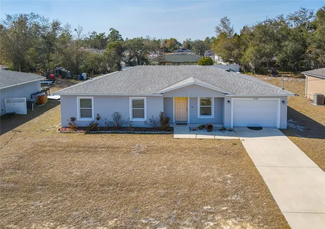Photo 3 of Single family home for sale at 640 Chestnut Ave, Orange City, FL 32763 | MLS# O6382570 | Listing updated on 2026-08-11