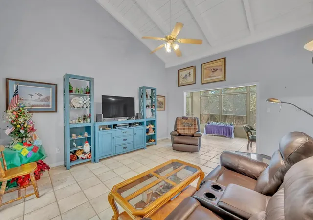 5th image of 451 Oak Haven Dr, Altamonte Springs, FL 32701 | MLS# O6382572