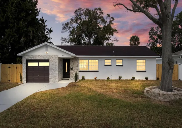 Photo 2 of Sale Pending at 1817 Oregon Ave Ne, Saint Petersburg, FL 33703 | MLS# TB8476349 | Listing updated on 2026-09-14
