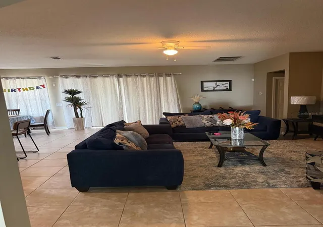 4th image of 430 Merlot Dr, Ocoee, FL 34761 | MLS# S5143888