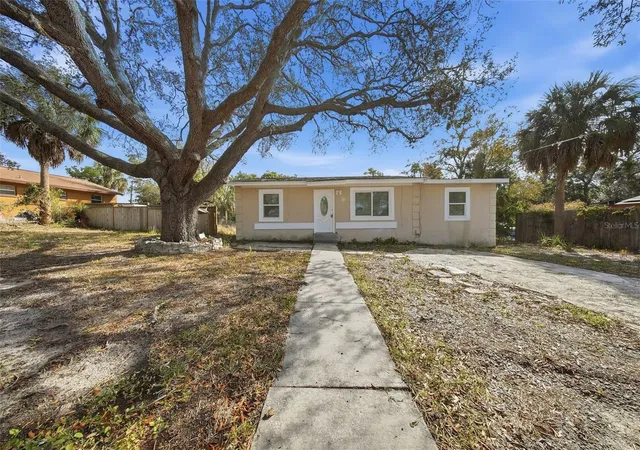 3rd image of 514 E Morgan St, Tarpon Springs, FL 34689 | MLS# TB8476416