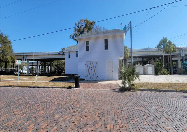4th image of 1846 2Nd Ave N, Saint Petersburg, FL 33713 | MLS# TB8476431
