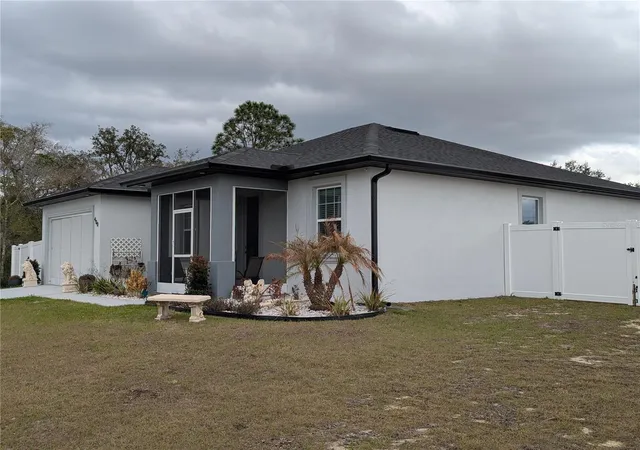 Photo 3 of Single family home for sale at 400 Miami Way, Kissimmee, FL 34759 | MLS# O6382656 | Listing updated on 2026-05-27