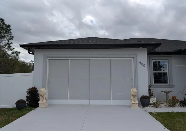 Photo 5 of Single family home for sale at 400 Miami Way, Kissimmee, FL 34759 | MLS# O6382656 | Listing updated on 2026-05-27