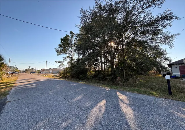 4th image of 6 Flint Hill Ln, Palm Coast, FL 32137 | MLS# FC316158