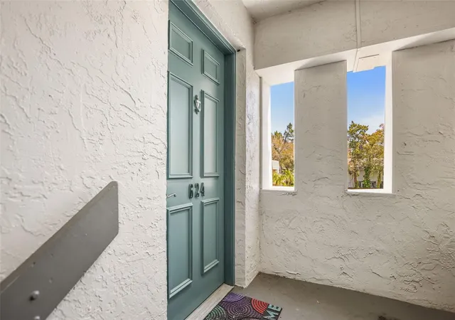 2nd image of 704 Lyndhurst St, DUNEDIN, FL 34698