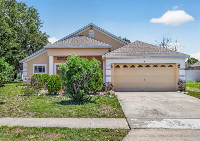 1st image of 1000 Royal Marquis Cir, Ocoee, FL 34761 | MLS# O6382695