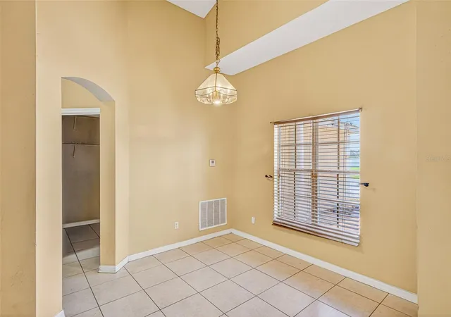 5th image of 1000 Royal Marquis Cir, Ocoee, FL 34761 | MLS# O6382695