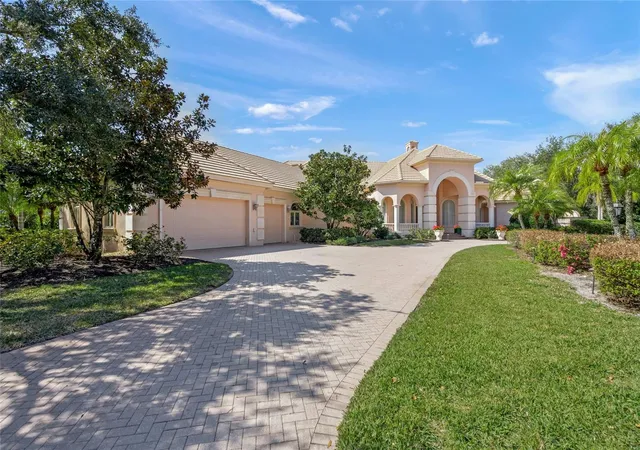 Photo 2 of Mansion for sale at 6702 Chancery Pl, University Park, FL 34201 | MLS# A4682656 | Listing updated on 2026-03-15