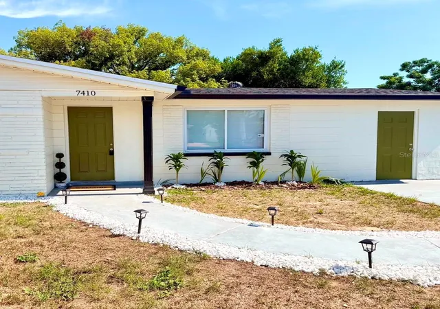 Homes for sale in Hudson, FL | 7410 Duke Dr, Hudson, FL 34667 | MLS# TB8476543