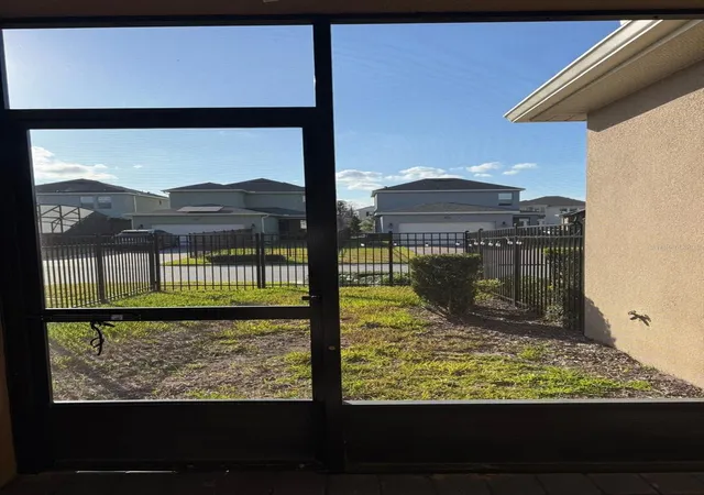 Photo 2 of Sale Pending at 16613 Point Rock Dr, Winter Garden, FL 34787 | MLS# R4910718 | Listing updated on 2026-07-07
