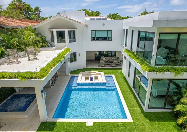 Photo 1 of Mansion for sale at 59 Dorado Beach E, Dorado, PR 00646 | MLS# PR9119303 | Listing updated on 2026-10-29