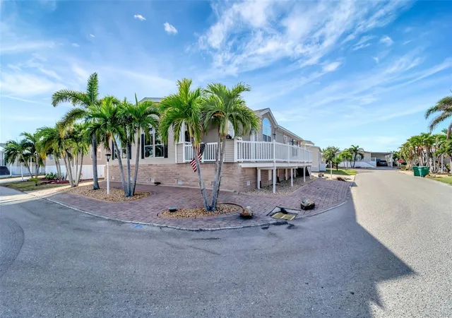 Photo 3 of Manufactured home for sale at 16 Copenhagen Ave, Punta Gorda, FL 33950 | MLS# C7522019 | Listing updated on 2026-09-12