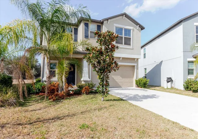 4th image of 4513 Eternal Prince Dr, Sun City Center, FL 33573 | MLS# A4682702