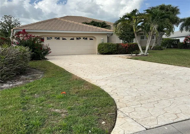 23rd image of 11837 Grand Isles Ln, Fort Myers, FL 33913 | MLS# TB8476715