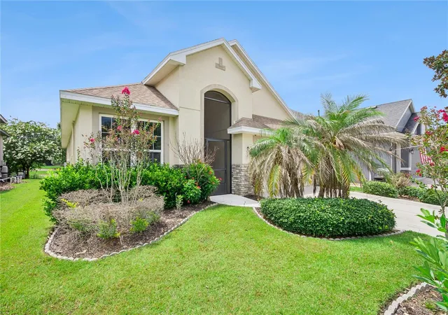 3rd image of 8301 Bridgeport Bay Cir, Mount Dora, FL 32757 | MLS# G5108256