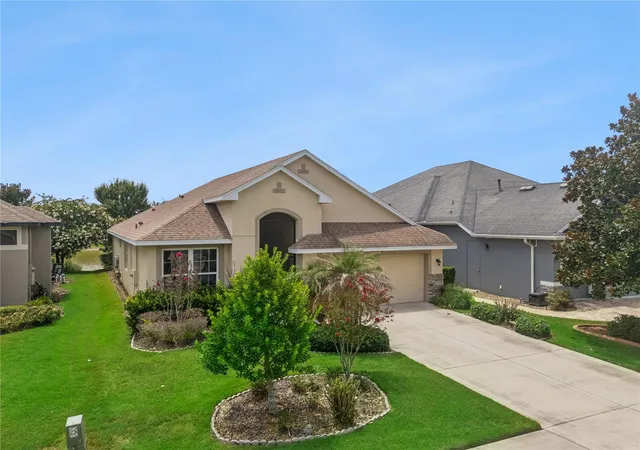 4th image of 8301 Bridgeport Bay Cir, Mount Dora, FL 32757 | MLS# G5108256
