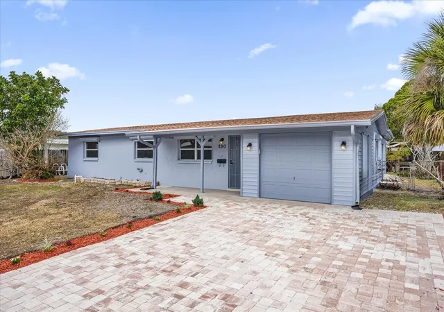 Homes for sale in Merritt Island, FL | 290 Patrick Ave, Merritt Island, FL 32953 | MLS# S5143954