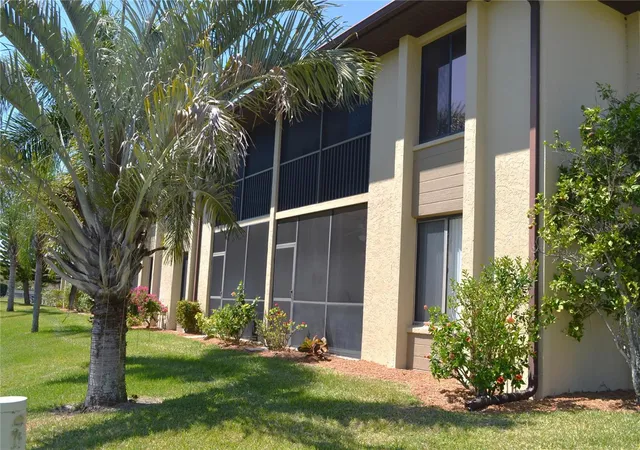 Homes for sale in Punta Gorda, FL | 4024 Oakview Dr #I2, Punta Gorda, FL 33980 | MLS# C7522036