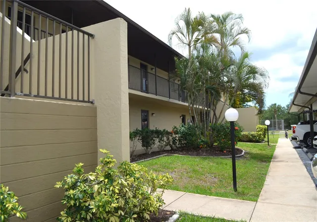 Homes for sale in Punta Gorda, FL | 4024 Oakview Dr #I2, Punta Gorda, FL 33980 | MLS# C7522036