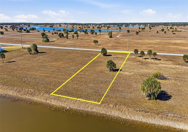 image of 32 Yellowhammer Dr, Placida, FL 33946 | MLS# C7522037