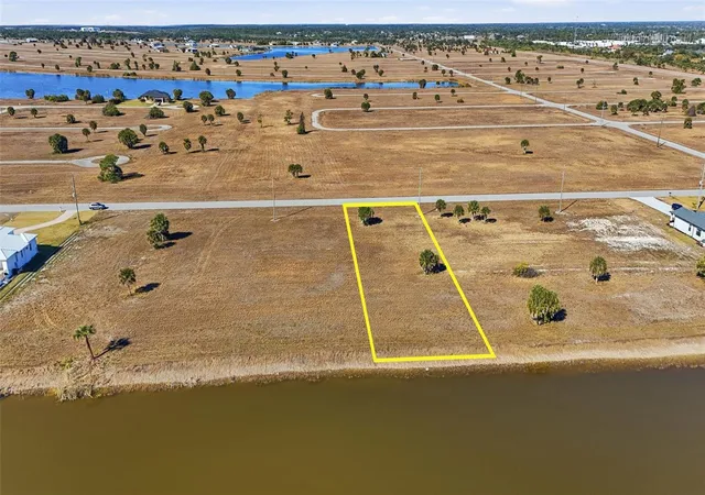 image of 32 Yellowhammer Dr, Placida, FL 33946 | MLS# C7522037