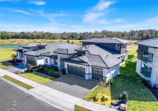Photo 3 of Single family home for sale at 3056 Kensington Ave, Davenport, FL 33837 | MLS# O6382919 | Listing updated on 2026-10-29
