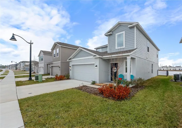 Homes for sale in Daytona Beach, FL | 1192 Belle Isle Ln, Daytona Beach, FL 32124 | MLS# V4947400