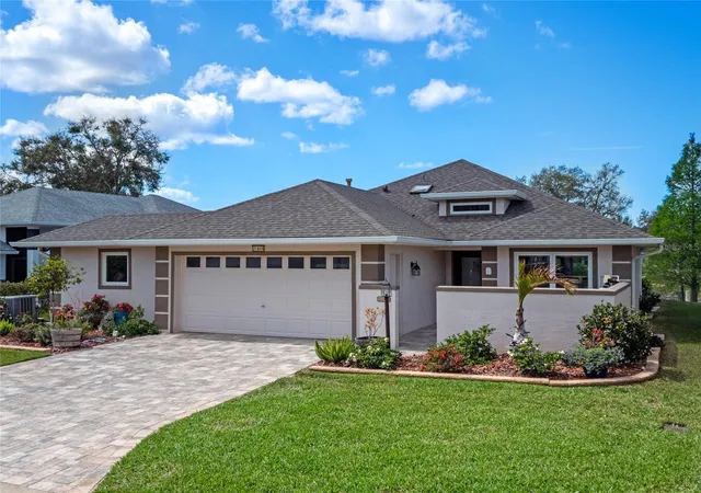 Photo 3 of Single family home for sale at 21849 Tartan St, Leesburg, FL 34748 | MLS# G5108275 | Listing updated on 2026-09-14
