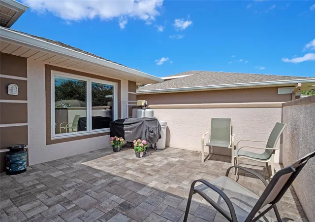 Photo 3 of Single family home for sale at 21849 Tartan St, Leesburg, FL 34748 | MLS# G5108275 | Listing updated on 2026-09-14