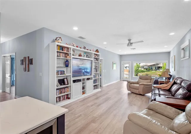 Photo 4 of Single family home for sale at 21849 Tartan St, Leesburg, FL 34748 | MLS# G5108275 | Listing updated on 2026-09-14