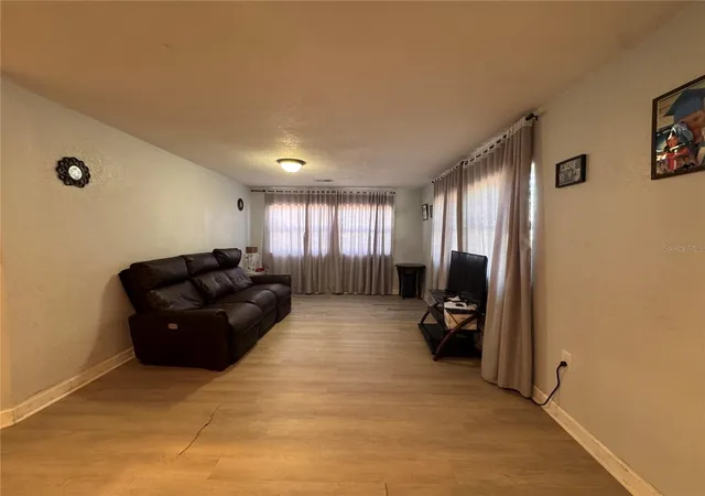 Photo 3 of Manufactured home for sale at 7647 Shannon Ln, Zephyrhills, FL 33540 | MLS# TB8476838 | Listing updated on 2026-03-07